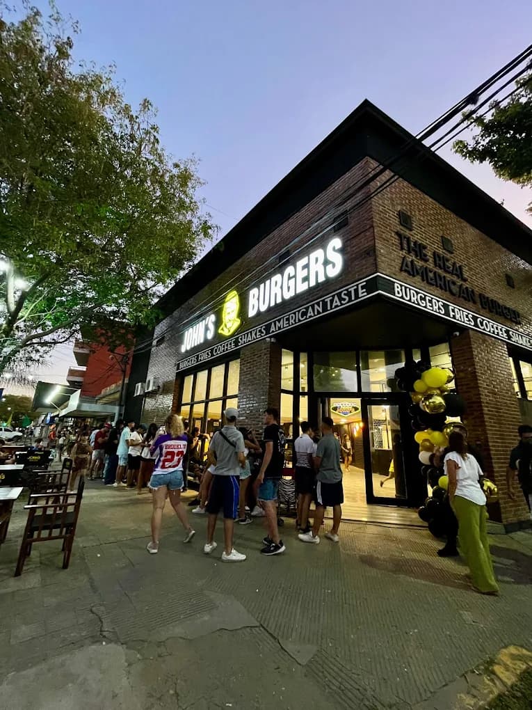 Local John's Burgers — Capitán Bermúdez